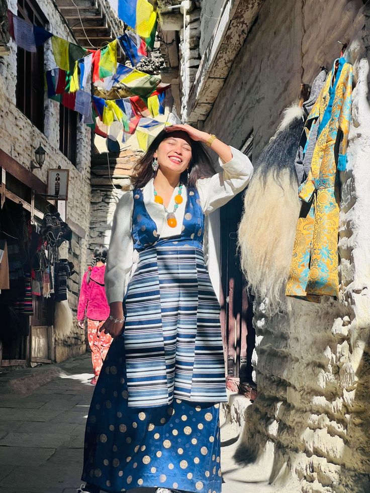 Green t-shirt with The Band graphic